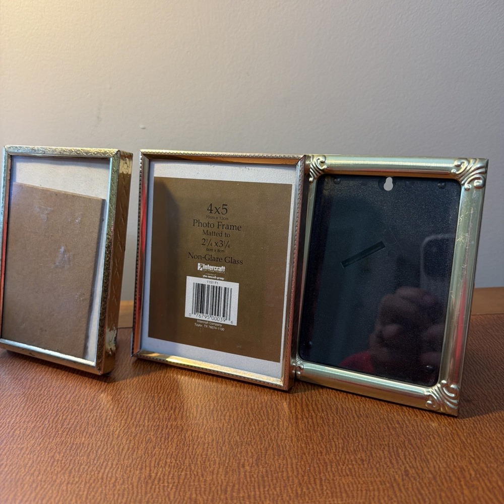 Vtg Set Of‎ 3 Metal Gold Tone Picture Frames 3x5" & 4x5"
